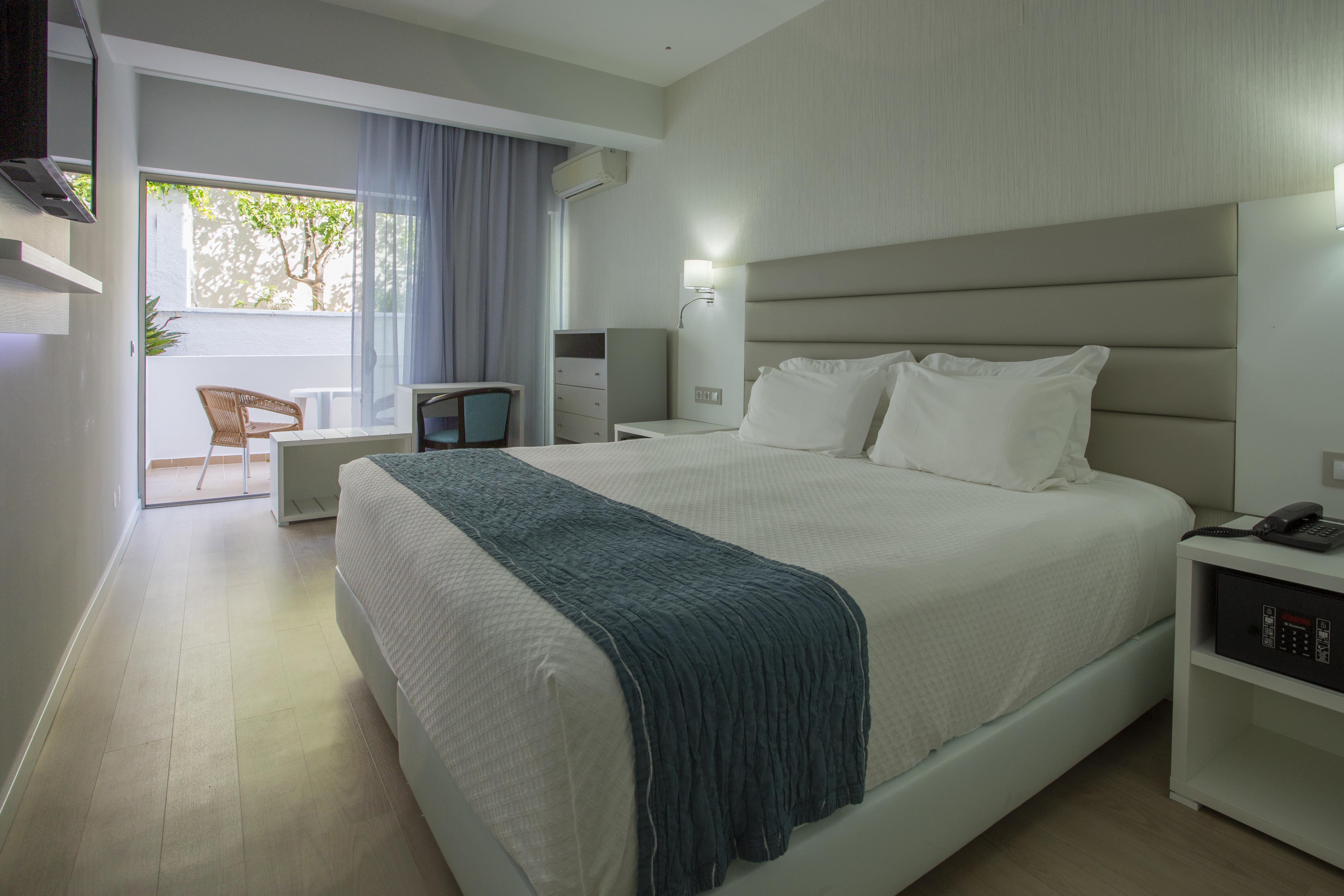 Carvi Beach Hotel ลากอส ภายนอก รูปภาพ
