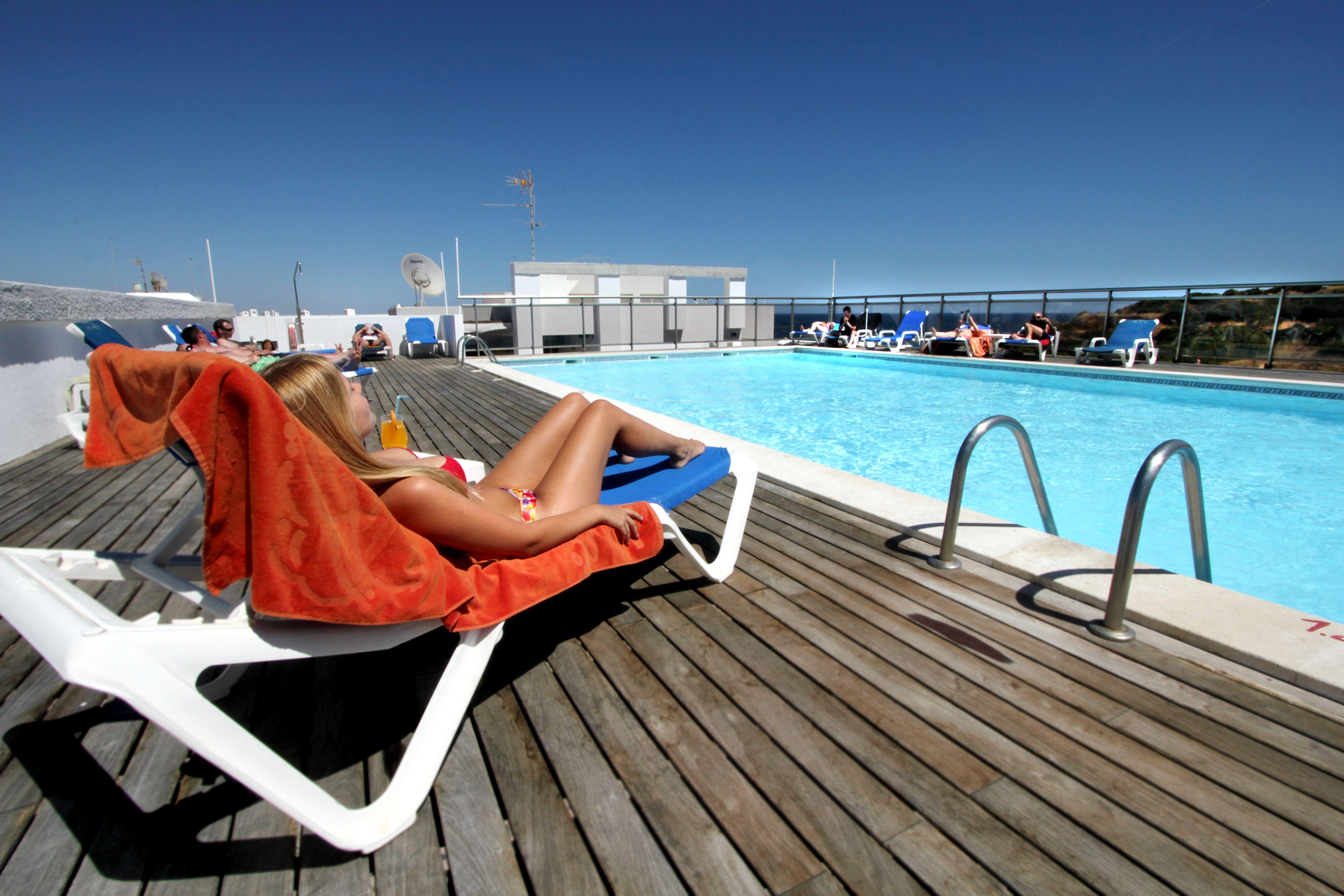 Carvi Beach Hotel ลากอส ภายนอก รูปภาพ
