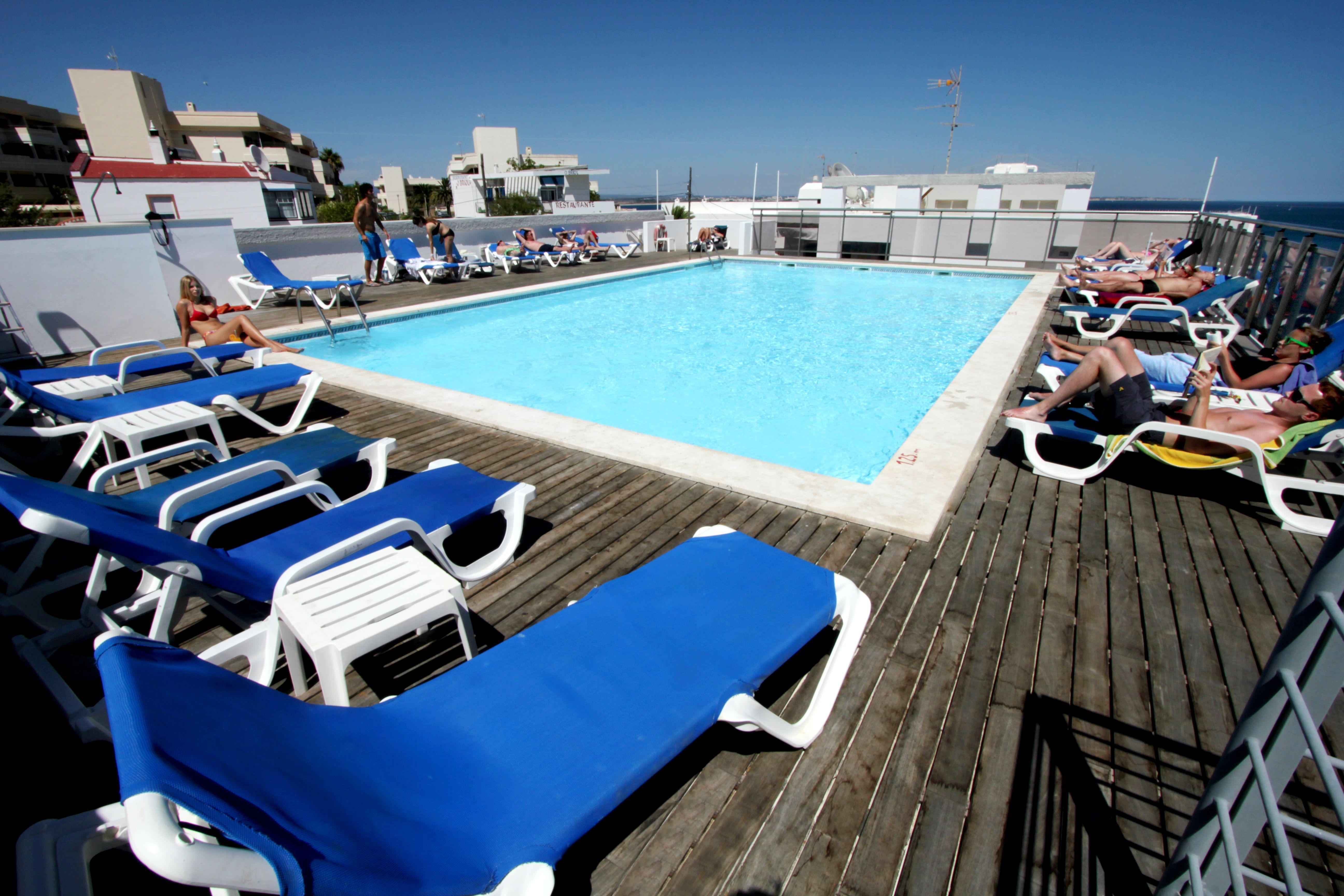 Carvi Beach Hotel ลากอส ภายนอก รูปภาพ