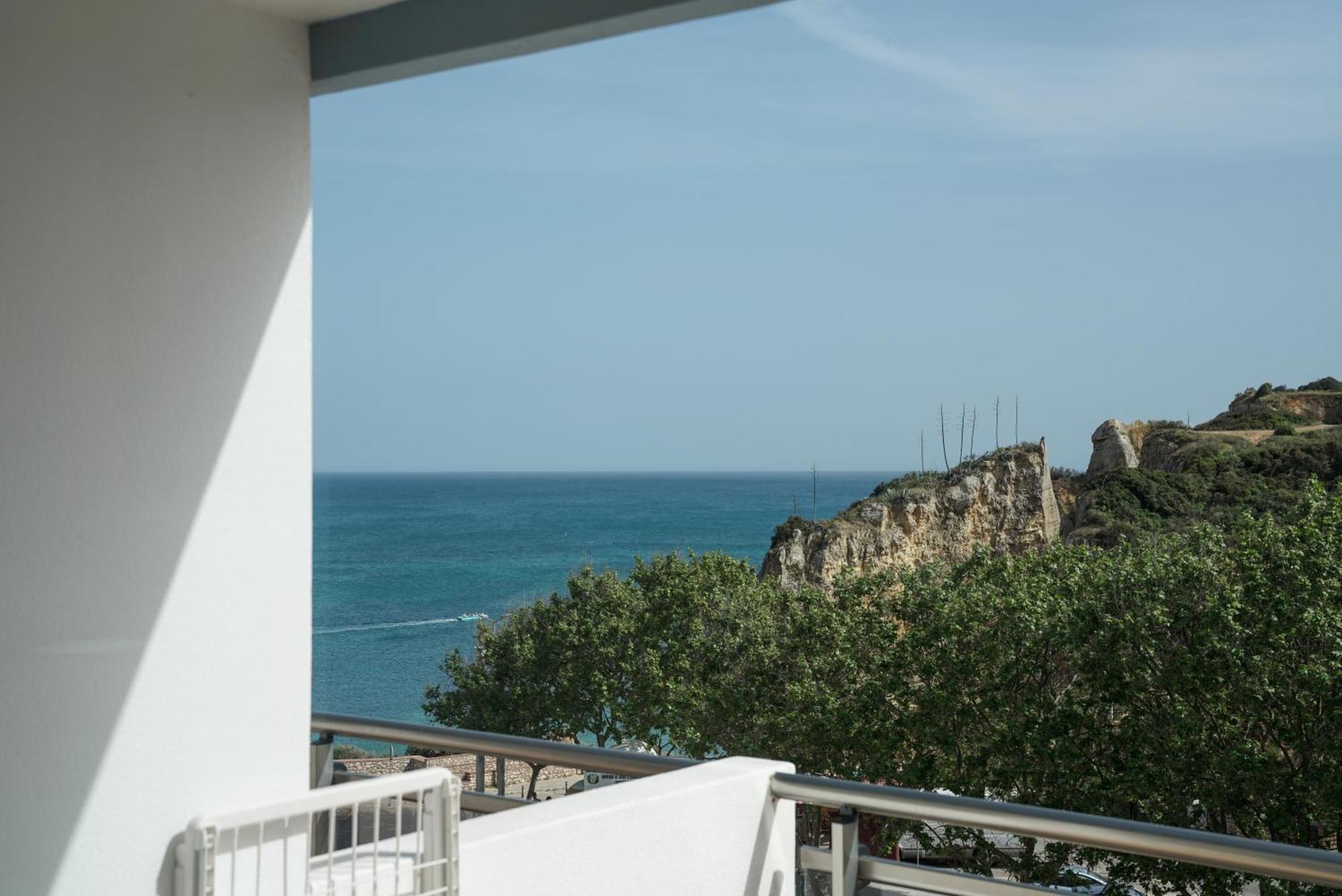 Carvi Beach Hotel ลากอส ภายนอก รูปภาพ