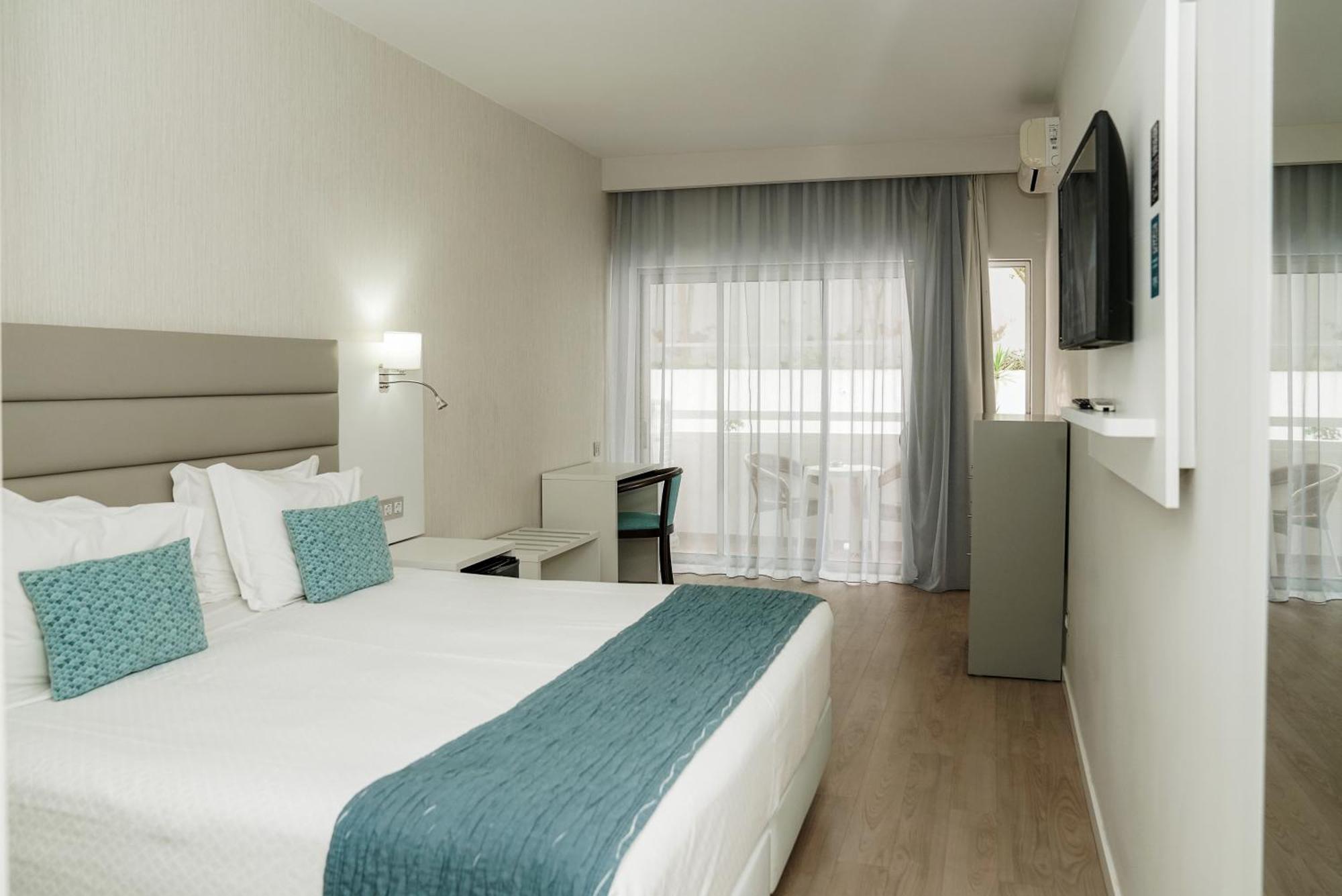 Carvi Beach Hotel ลากอส ภายนอก รูปภาพ