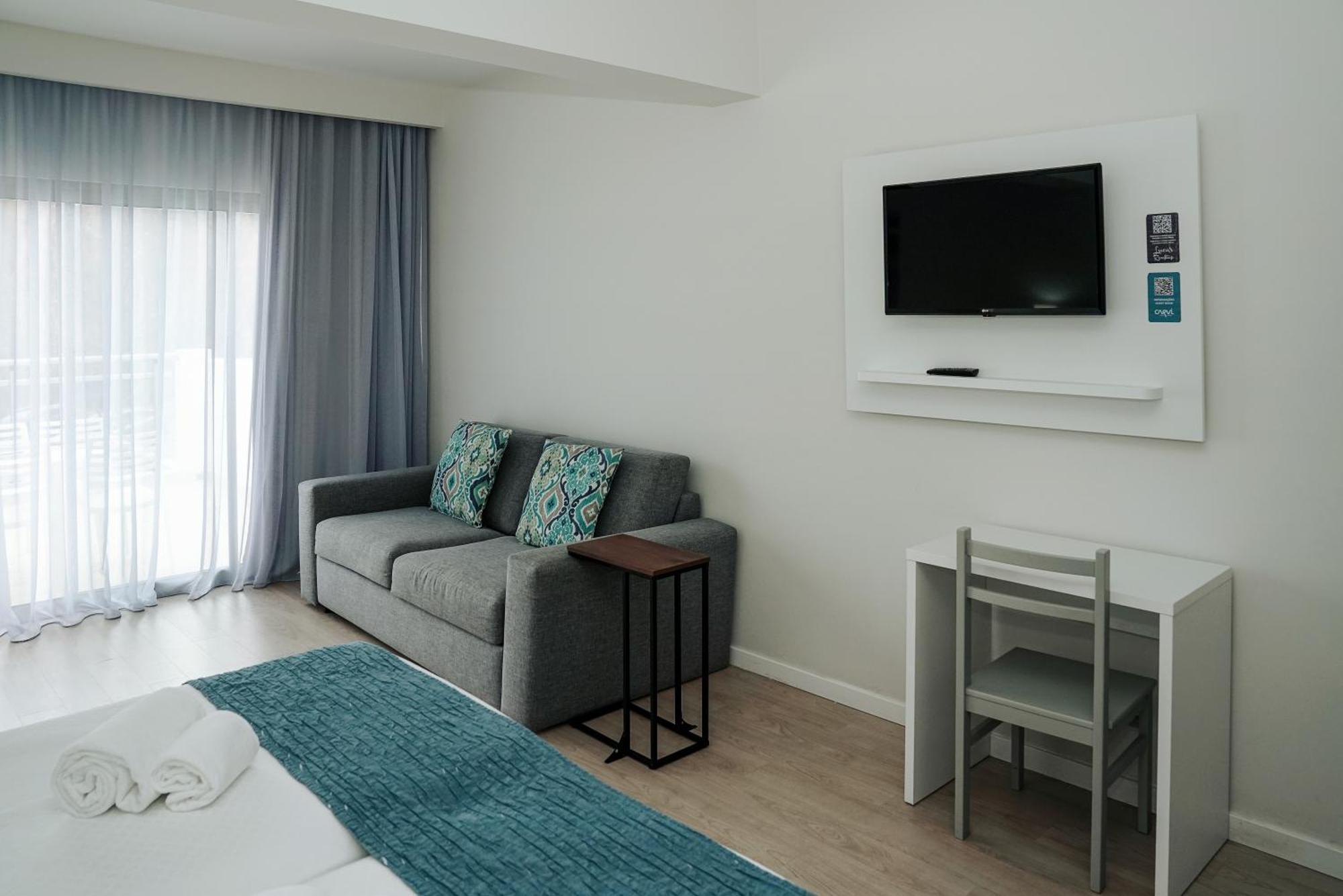 Carvi Beach Hotel ลากอส ภายนอก รูปภาพ
