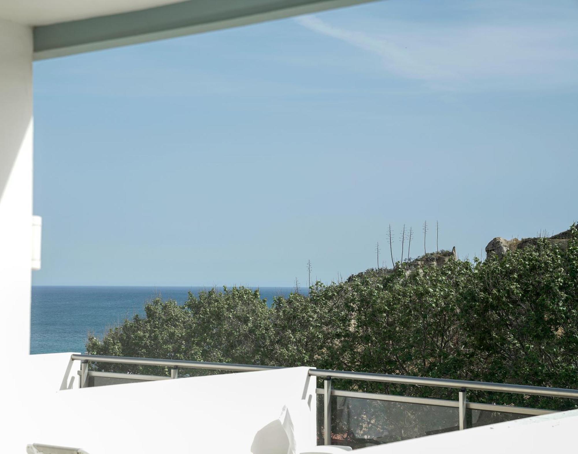 Carvi Beach Hotel ลากอส ภายนอก รูปภาพ