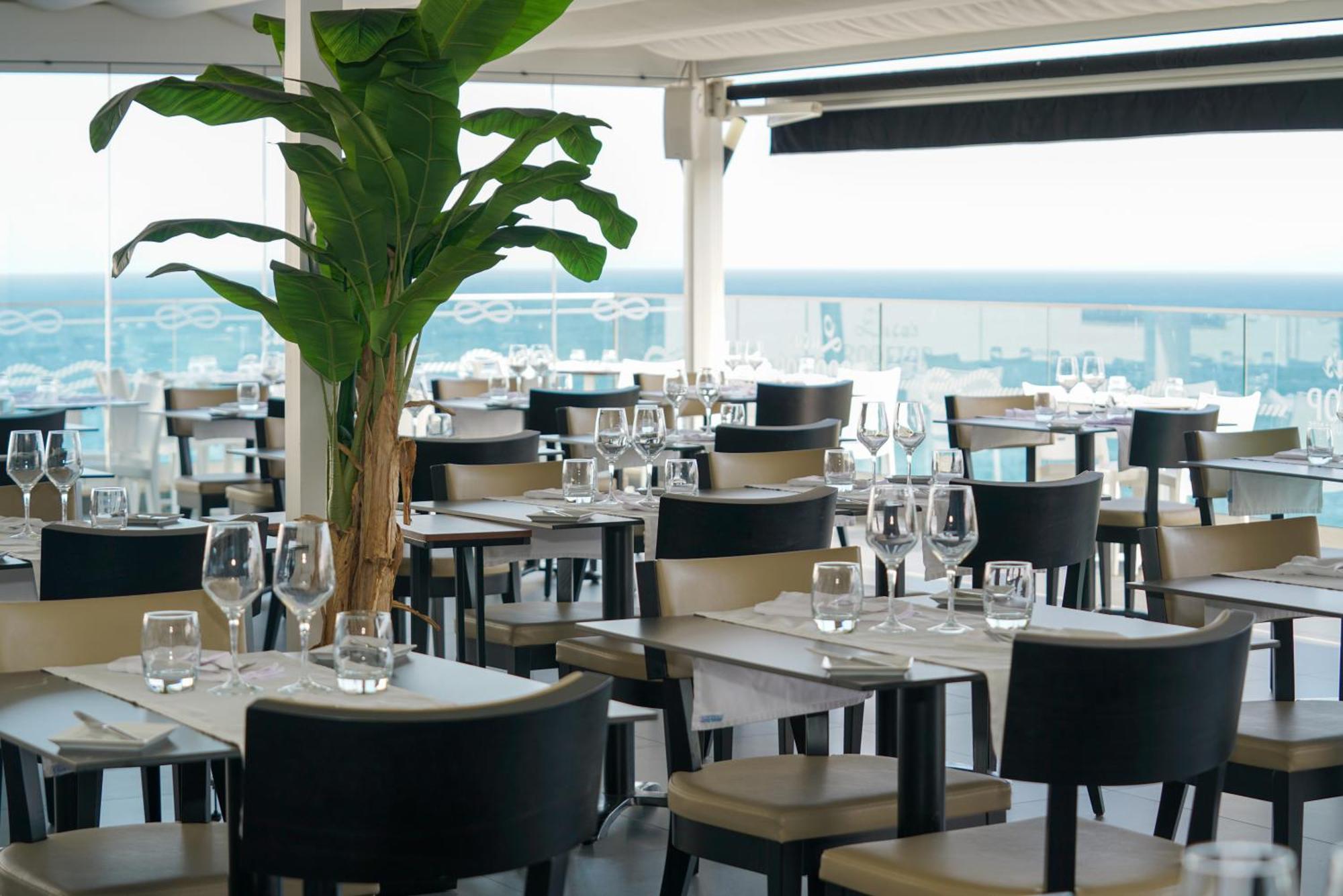 Carvi Beach Hotel ลากอส ภายนอก รูปภาพ