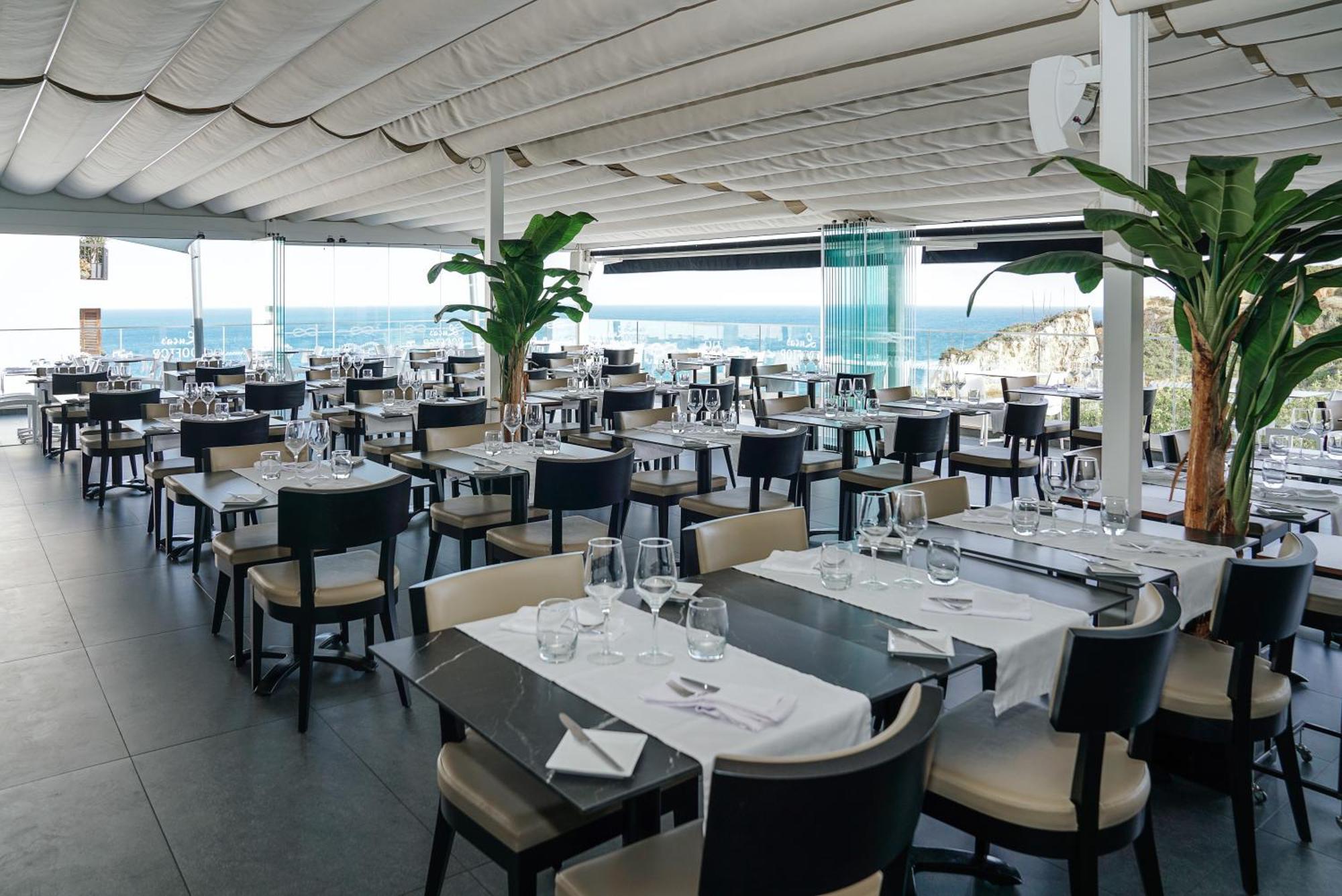 Carvi Beach Hotel ลากอส ภายนอก รูปภาพ
