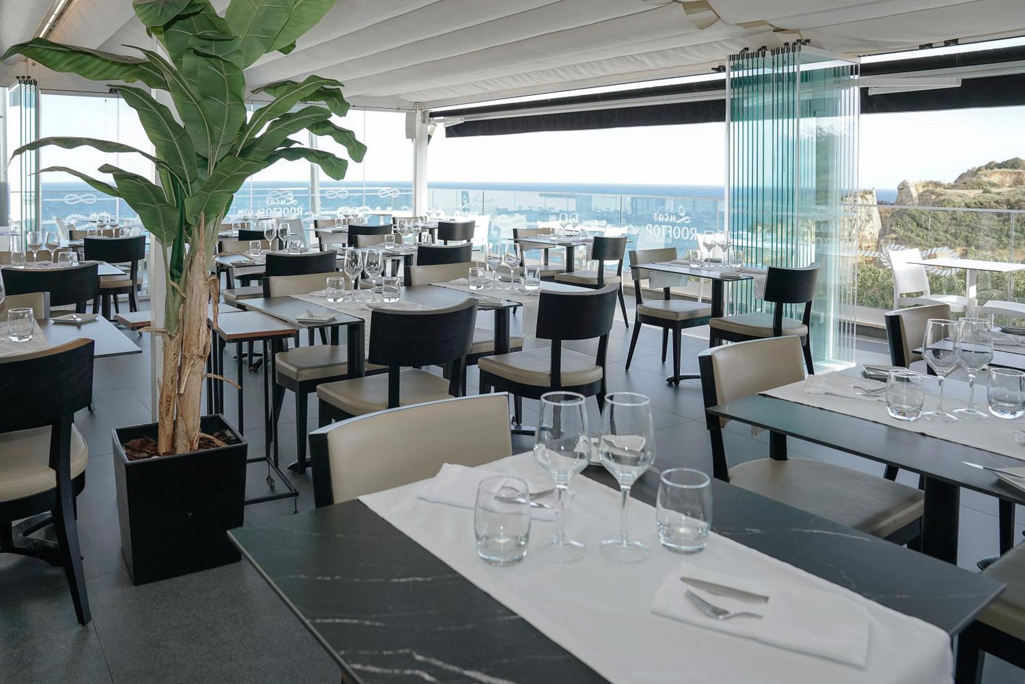 Carvi Beach Hotel ลากอส ภายนอก รูปภาพ