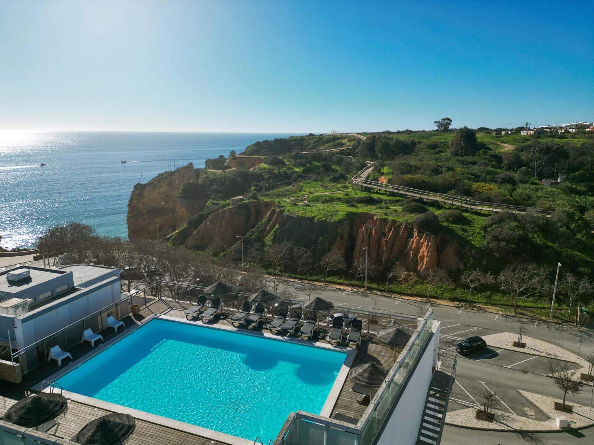 Carvi Beach Hotel ลากอส ภายนอก รูปภาพ
