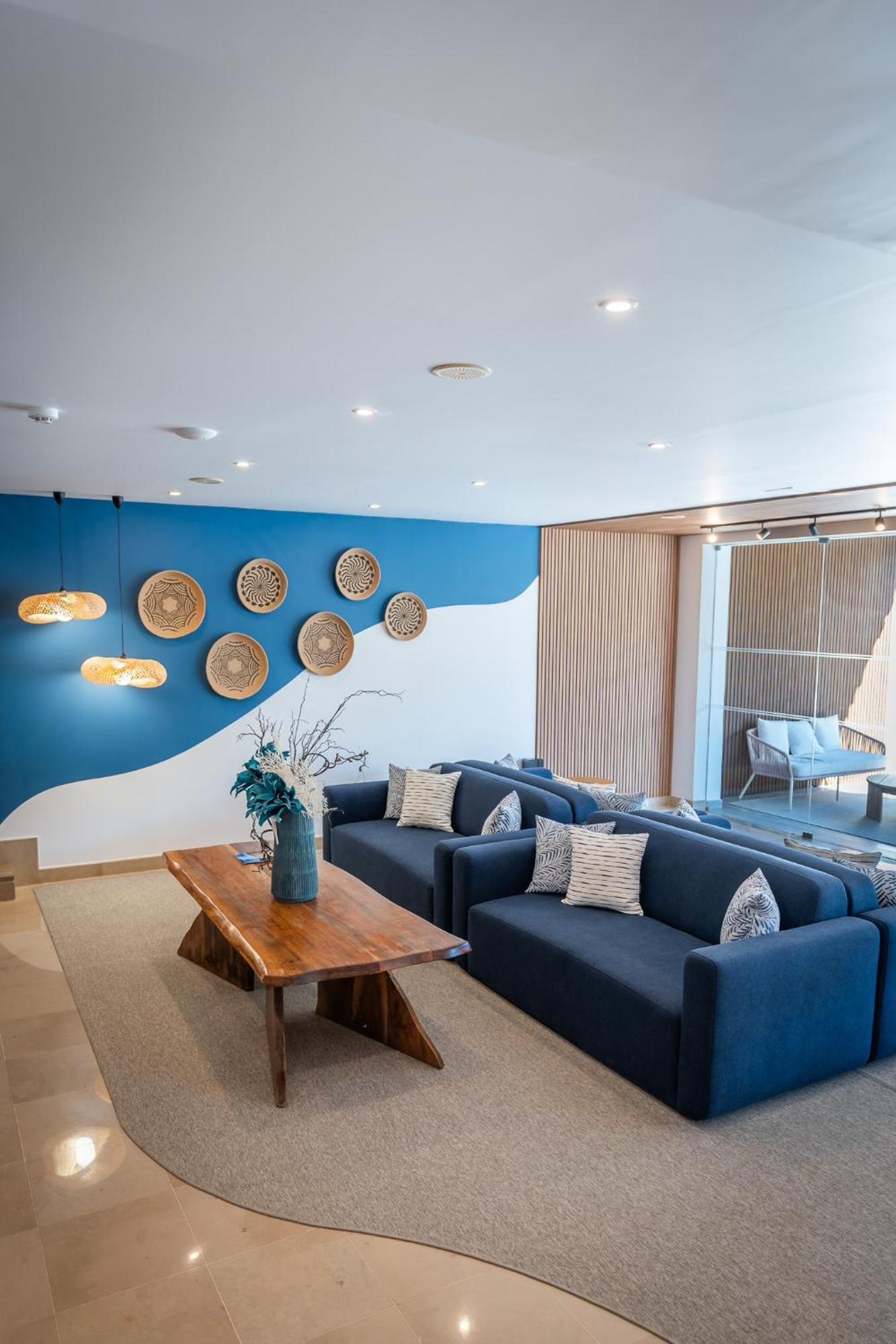 Carvi Beach Hotel ลากอส ภายนอก รูปภาพ